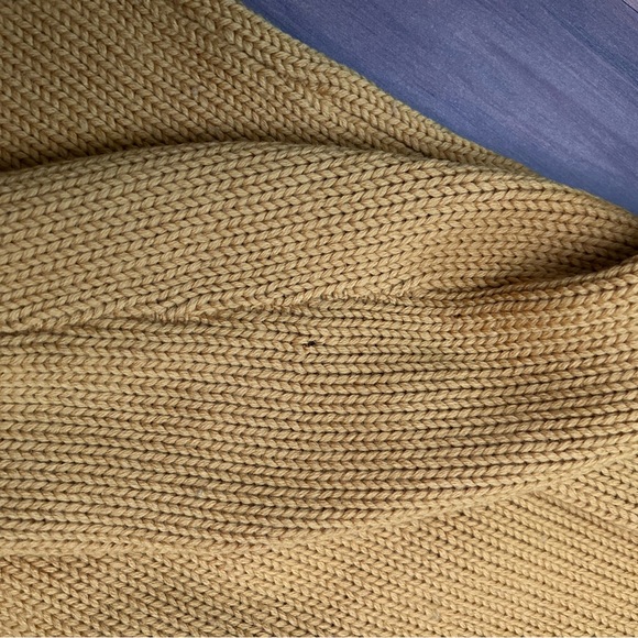 Vintage 1960's Russ Ladies Hong Kong Wool Mustard Sweater Size L - Picture 7 of 10